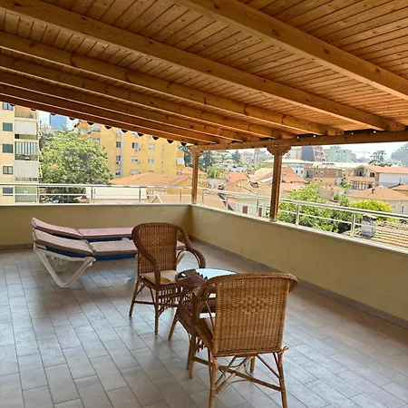 Egi Сasa de vacaciones *